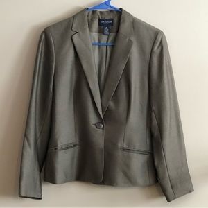 Ann Taylor Blazer Women’s Size 4P